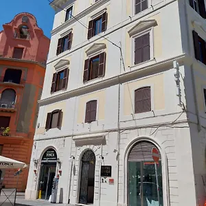 Hotel Lirico, Rom