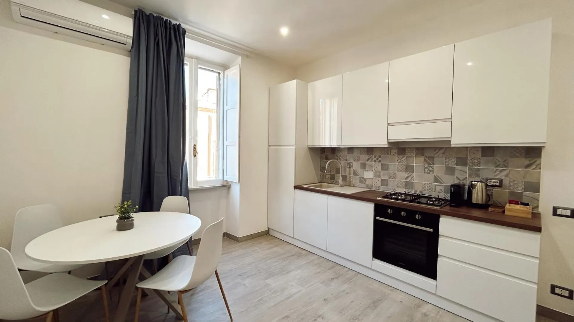 Apartment Roma Termini Maison Volsci Italy